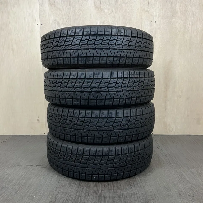 中古 YOKOHAMA ICE GUARD IG70 冬用タイヤ 195/65R16 #0120AT010926の実物写真（1枚目）