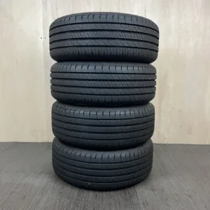 中古 GOODYEAR EFFICIENTGRIP PERFORMANCE 2 サマータイヤ 215/55R17 #0329AT000926の実物写真(1枚目)