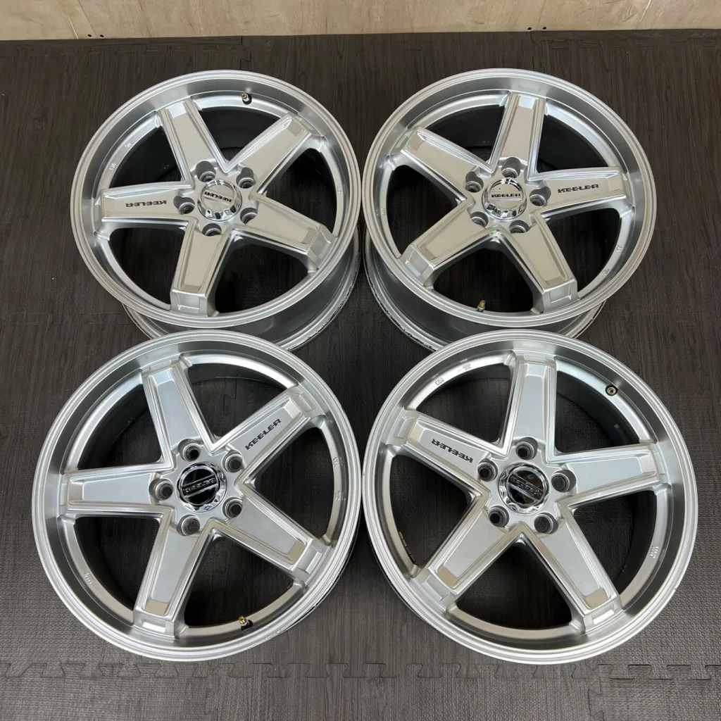 中古 WEDS KEELER ホイール 17×7.0J PCD 5x114.3 ET38 #0081AD030926の実物写真（1枚目）