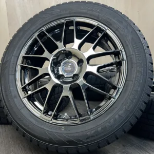 中古 TOYO WINTER TRANPATH TX + WEDS DELMORE タイヤ・ホイールセット 235/55R18 · 18×7.5J PCD 5x114.3 ET35 #0322AS000926の実物写真（1枚目）