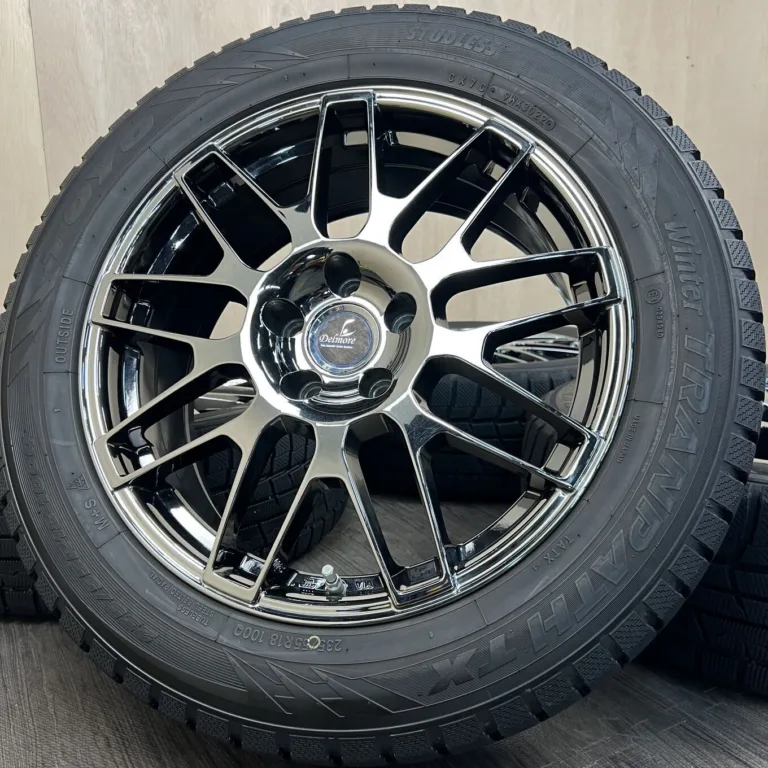 中古 TOYO WINTER TRANPATH TX + WEDS DELMORE タイヤ・ホイールセット 235/55R18 · 18×7.5J PCD 5x114.3 ET35 #0322AS000926の実物写真（1枚目）