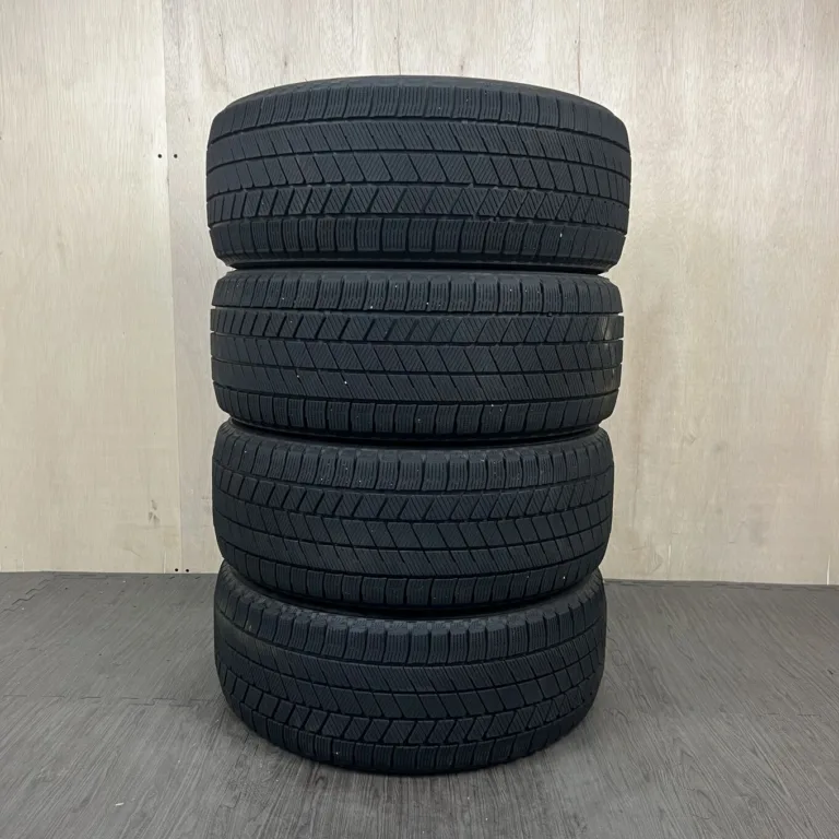 BRIDGESTONE BLIZZAK VRX3 Шина 215/50 R17 артикул 0232AT010926