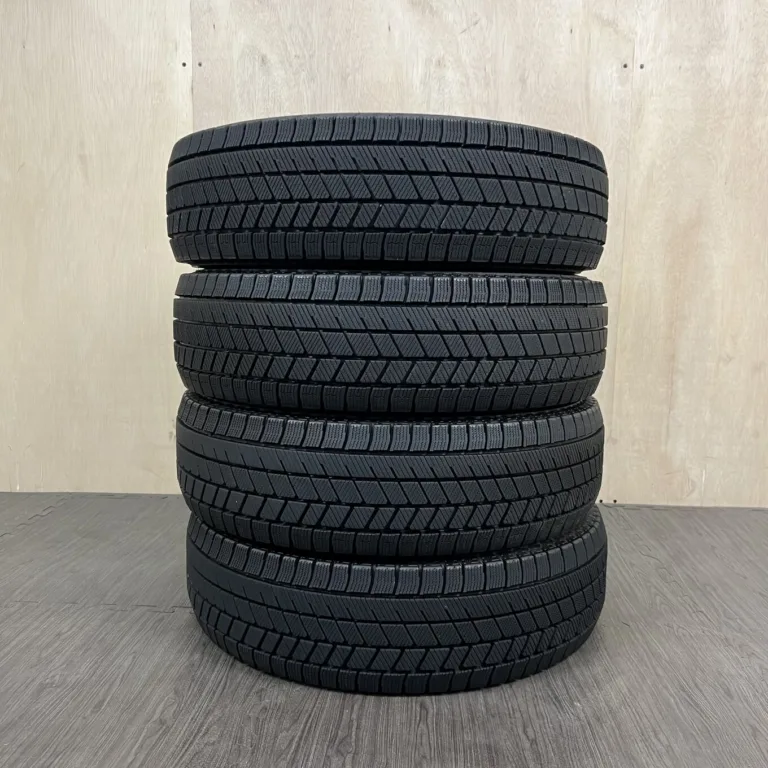 BRIDGESTONE BLIZZAK VRX3 Шина 185/70 R14 артикул 0420AT000926