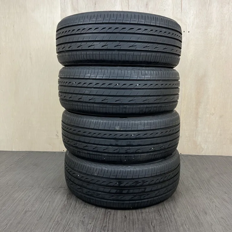 中古 BRIDGESTONE REGNO GR-XIII サマータイヤ 225/45R18 #0443AT000926の実物写真（1枚目）