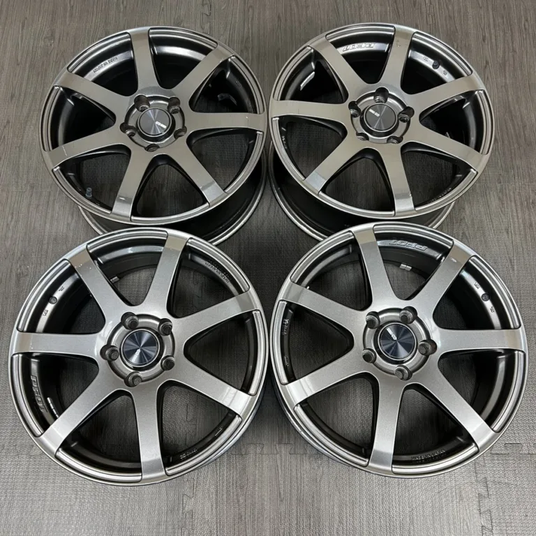 中古 ENKEI PERFOMANCE LINE PF07 ホイール 17×7.0J PCD 5x114.3 ET48 #0494AD000926の実物写真（1枚目）