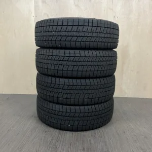中古 DUNLOP WINTER MAXX WM03 冬用タイヤ 205/65R16 #0018AT001026の実物写真（1枚目）