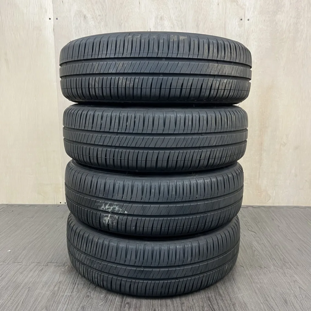 MICHELIN ENERGY SAVER 4 Шина 175/65 R15 артикул 0266AT010926