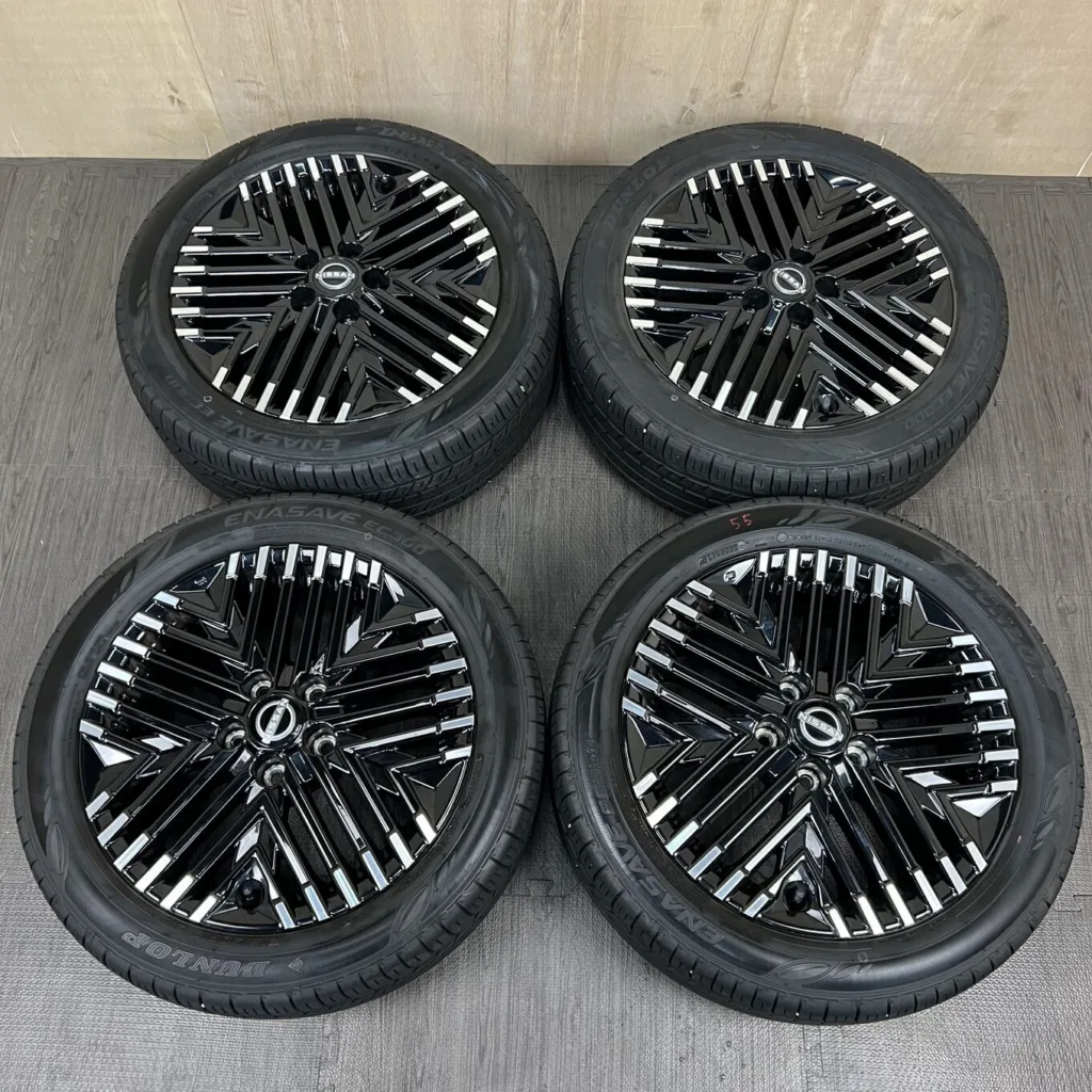 中古 日産 LEAF ZE1 ホイール 17×6.5J PCD 5x114.3 ET45 #0415AD000926の実物写真（1枚目）