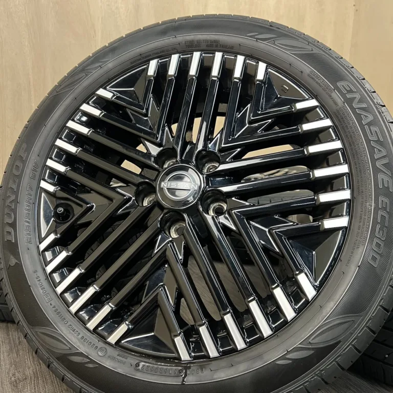 DUNLOP ENASAVE EC300 NISSAN LEAF ZE1 Комплект шин и дисков 215/50 R17 артикул 0415AS000926