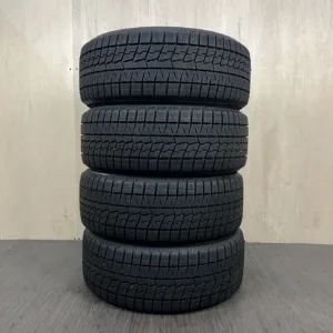 中古 YOKOHAMA ICE GUARD IG70 冬用タイヤ 215/50R17 #0016AT001026の実物写真（1枚目）