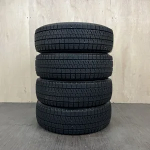 中古 BRIDGESTONE BLIZZAK VRX2 冬用タイヤ 175/65R14 #0208AT010926の実物写真(1枚目)