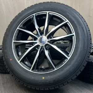 中古 GOODYEAR ICE NAVI SUV + BADX D.O.S. タイヤ・ホイールセット 225/60R18 · 18×7.5J PCD 5x114.3 ET38 #0321AS000926の実物写真(1枚目)