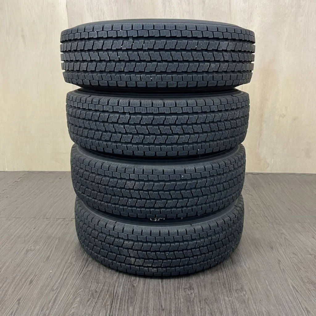 中古 YOKOHAMA ICE GUARD IG91 冬用タイヤ 165/80R13 #0263AT0926の実物写真（1枚目）