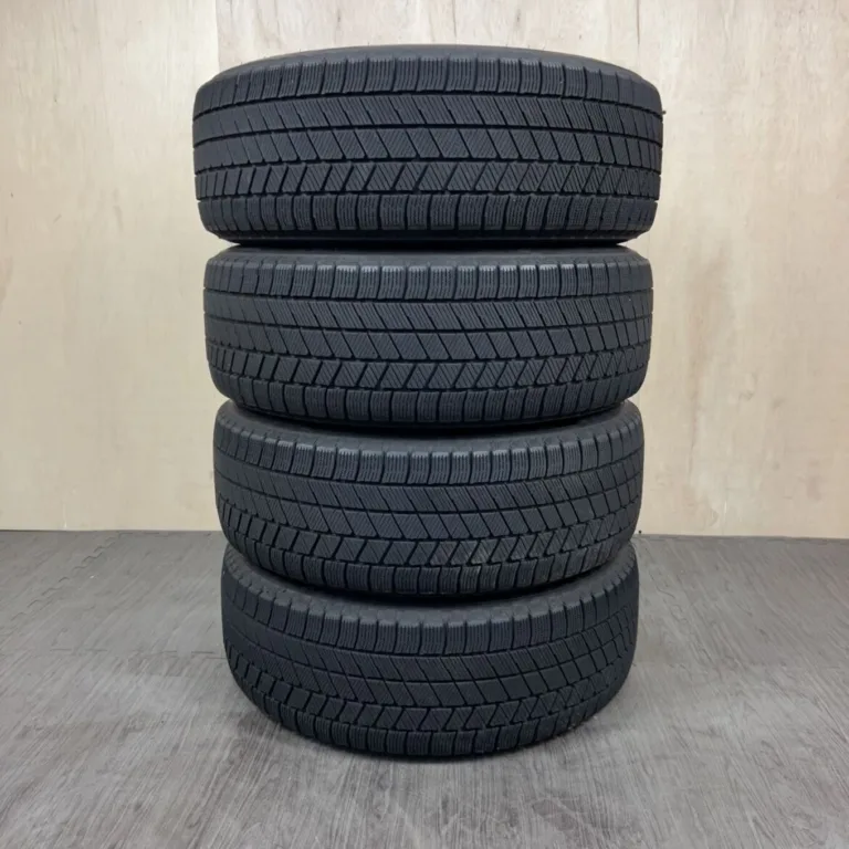 BRIDGESTONE BLIZZAK VRX3 Шина 215/60 R16 артикул 0006AT020926