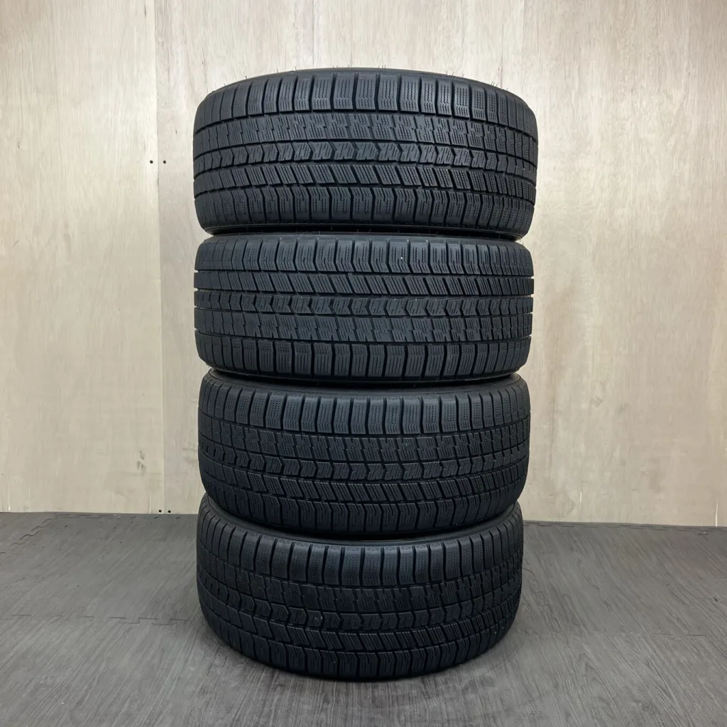 GOODYEAR ICE NAVI 8 Tyre 225/40 R18 Item number 0141AT010926