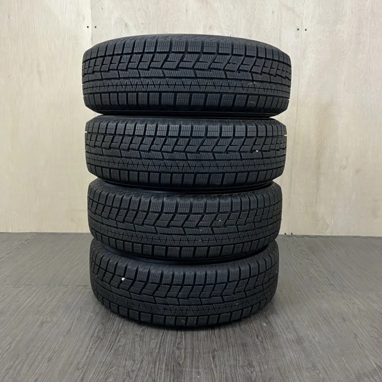 中古 YOKOHAMA ICE GUARD IG60 冬用タイヤ 175/70R14 #0266AT0926の実物写真（1枚目）
