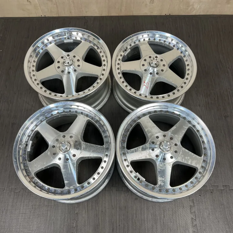 中古 VEILSIDE ANDREW ホイール 17×8.0J PCD 5x114.3;4x114.3 ET39 · 後輪 9.0J ET43 #0035AD030926の実物写真（1枚目）