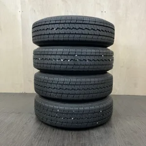 中古 TOYO DELVEX V-03E サマータイヤ 165/80R13 #0262AT0926の実物写真（1枚目）
