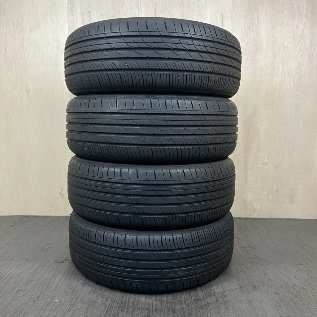 中古 TOYO PROXES CL1 SUV サマータイヤ 215/60R17 #0240AT020926の実物写真（1枚目）