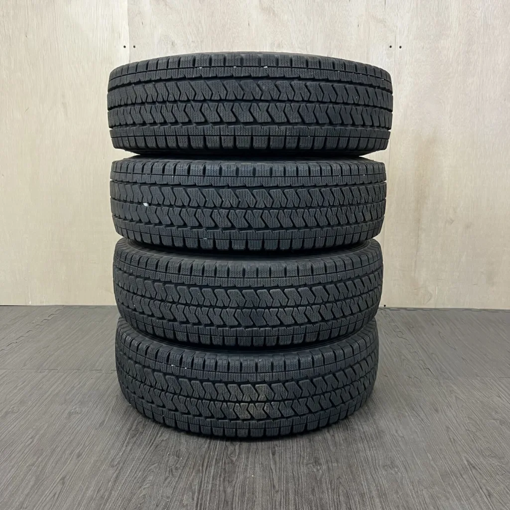 BRIDGESTONE BLIZZAK VL10A Шина 185/80 R14 артикул 0268AT0926