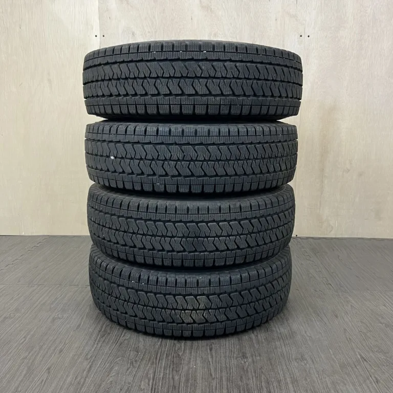 BRIDGESTONE BLIZZAK VL10A Шина 185/80 R14 артикул 0268AT0926