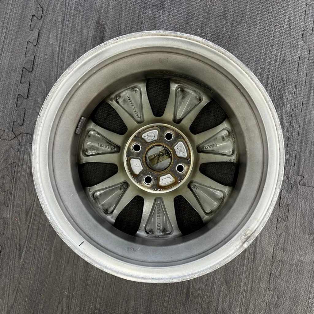 中古 ホンダ FREED ホイール 15×5.5J PCD 4x100 ET50 #749D40325の実物写真（1枚目）