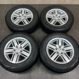 中古 マツダ MPV ホイール 16×6.5J PCD 5x114.3 ET45 #180D40925の実物写真（1枚目）