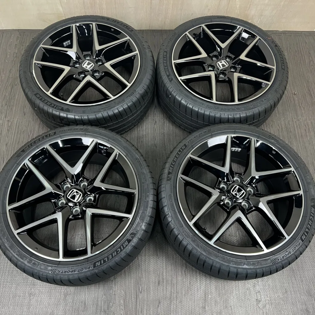 中古 ホンダ CIVIC ホイール 18×8.0J PCD 5x114.3 ET50 #191D40925の実物写真（1枚目）