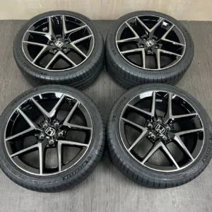 中古 ホンダ CIVIC ホイール 18×8.0J PCD 5x114.3 ET50 #191D40925の実物写真(1枚目)