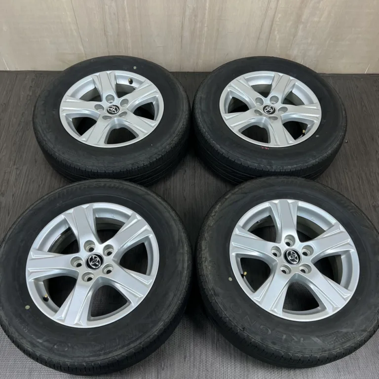 中古 トヨタ ALPHARD ホイール 16×6.5J PCD 5x114.3 ET33 #291D40925の実物写真（1枚目）