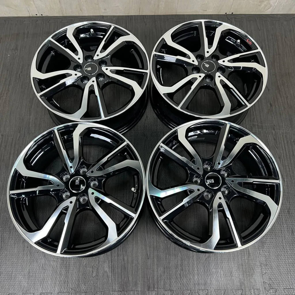 中古 BRANDLE-LINE ホイール 16×6.5J PCD 5x100 ET48 #413D40925の実物写真（1枚目）