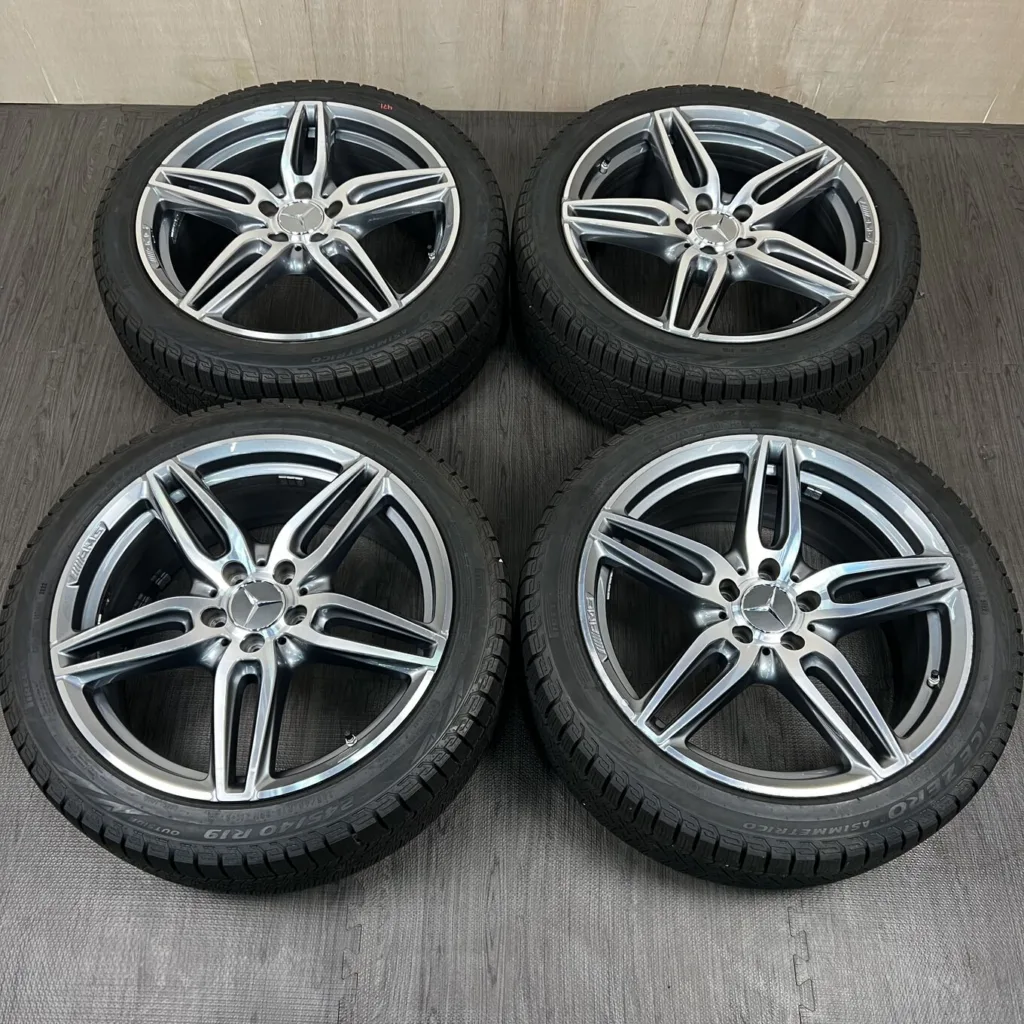 中古 MERCEDES-BENZ AMG ホイール 19×8.0J PCD 5x112 ET43 #471D40925の実物写真（1枚目）