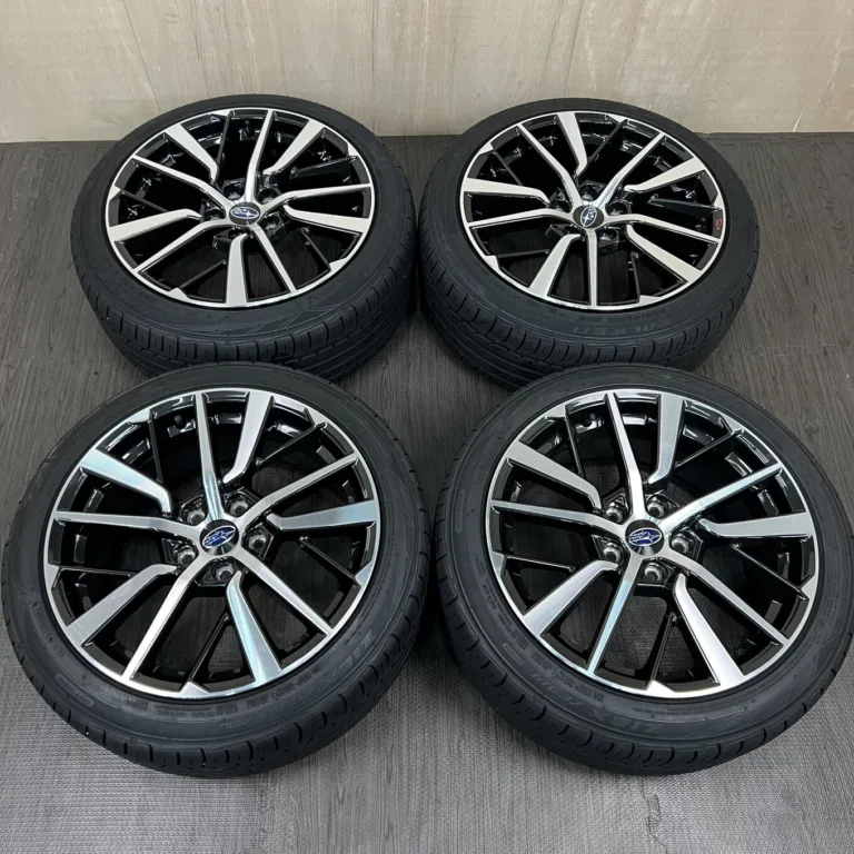 中古 スバル WRX S4 ホイール 18×8.5J PCD 5x114.3 ET55 #524D40925の実物写真（1枚目）