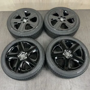 中古 トヨタ PRIUS ホイール 17×7.0J PCD 5x100 ET50 #572D40925の実物写真（1枚目）