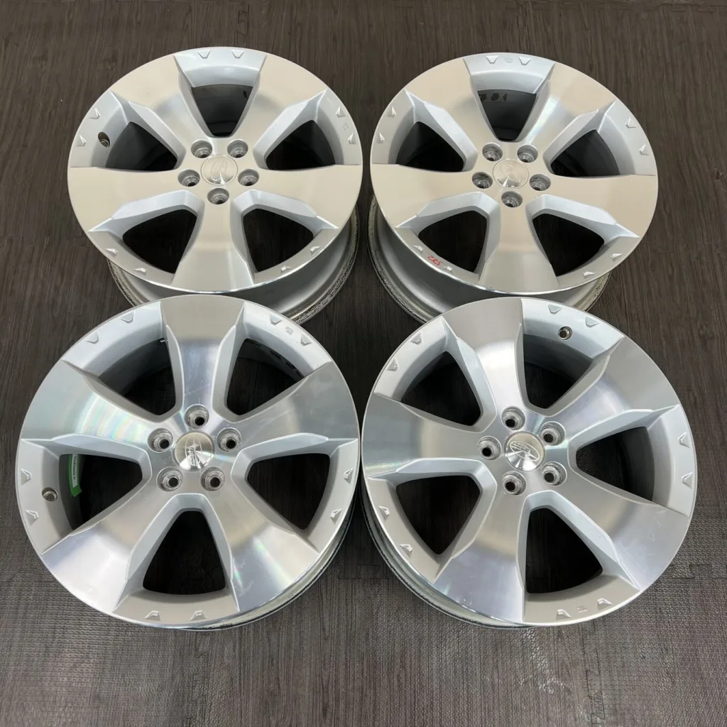 SUBARU FORESTER Диск 17 × 7.0J · 5x114.3 · ET48 артикул 582D40925