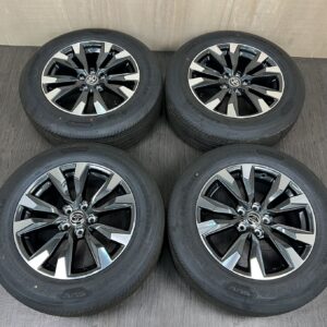 中古 トヨタ RAV4 XA50 ホイール 18×7.5J PCD 5x114.3 ET40 #8D40426の実物写真（1枚目）