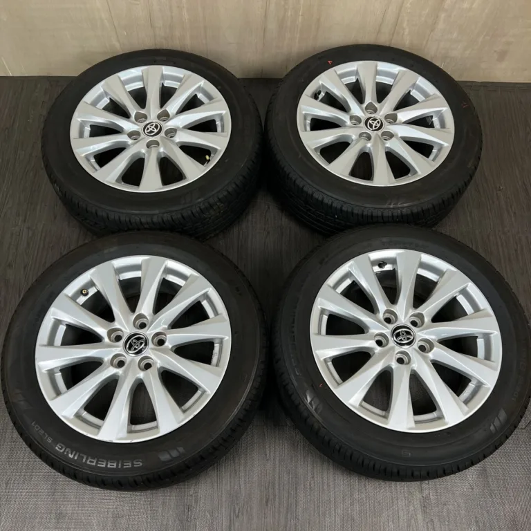 中古 トヨタ CAMRY XV70 ホイール 17×7.5J PCD 5x114.3 ET45 #12D40426の実物写真（1枚目）