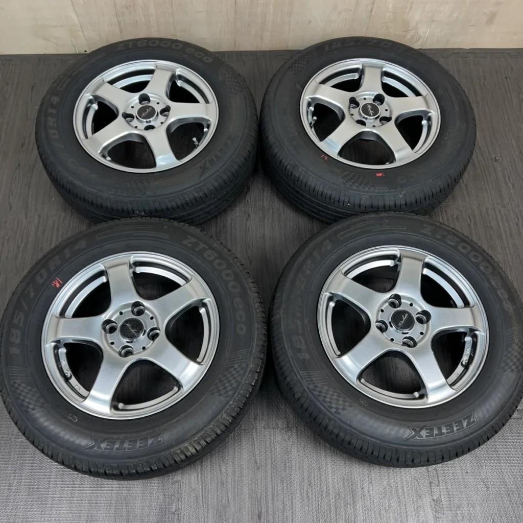 中古 KIRCHEIS ホイール 14×5.5J PCD 4x100 ET38 #19D40426の実物写真（1枚目）
