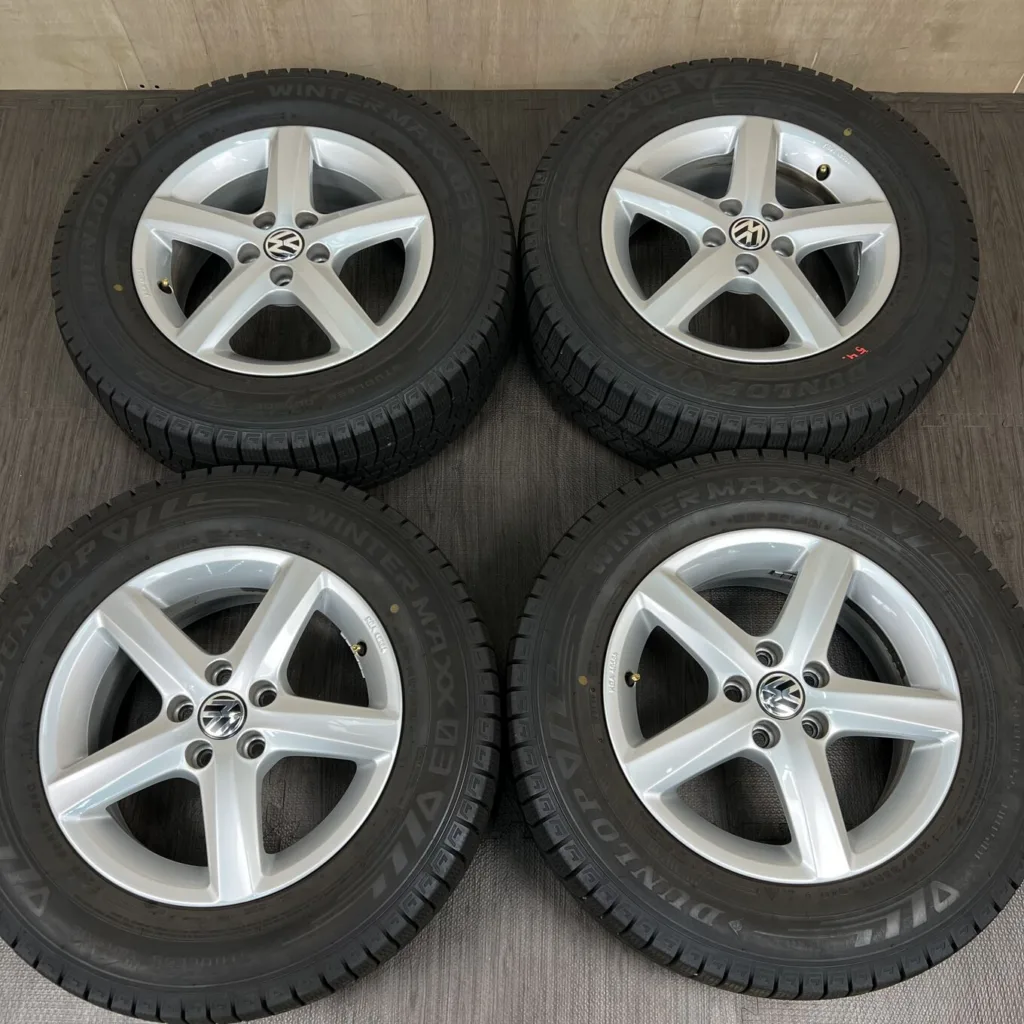 中古 フォルクスワーゲン POLO 6R/AW ホイール 15×6.0J PCD 5x100 ET40 #54D40426の実物写真（1枚目）