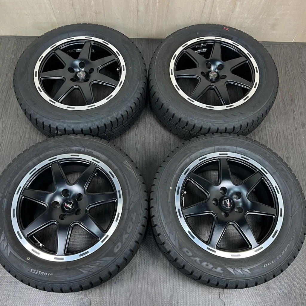 中古 LA STRADA TIRADO CROSS ホイール 17×7.0J PCD 5x110 ET35 #58D40426の実物写真（1枚目）