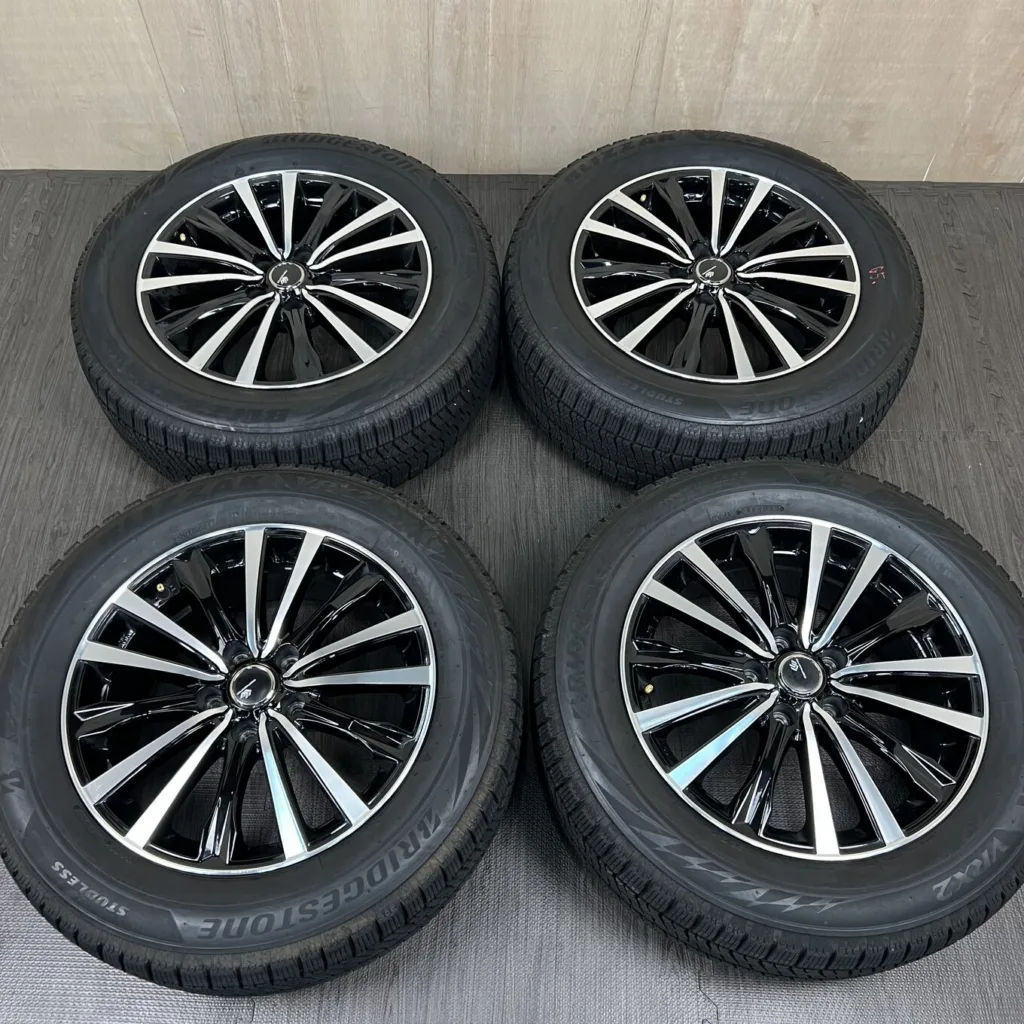 中古 TOPY CEREBRO ホイール 17×7.0J PCD 5x114.3 ET38 #65D40426の実物写真（1枚目）