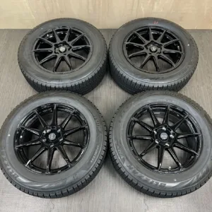 中古 AME CIRCLAR C10R ホイール 17×7.0J PCD 5x114.3 ET42 #69D40426の実物写真（1枚目）