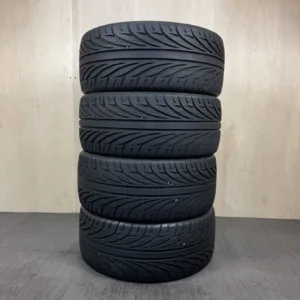 中古 KENDA KR20A KAISER サマータイヤ 245/35R20 #0010AT010826の実物写真(1枚目)