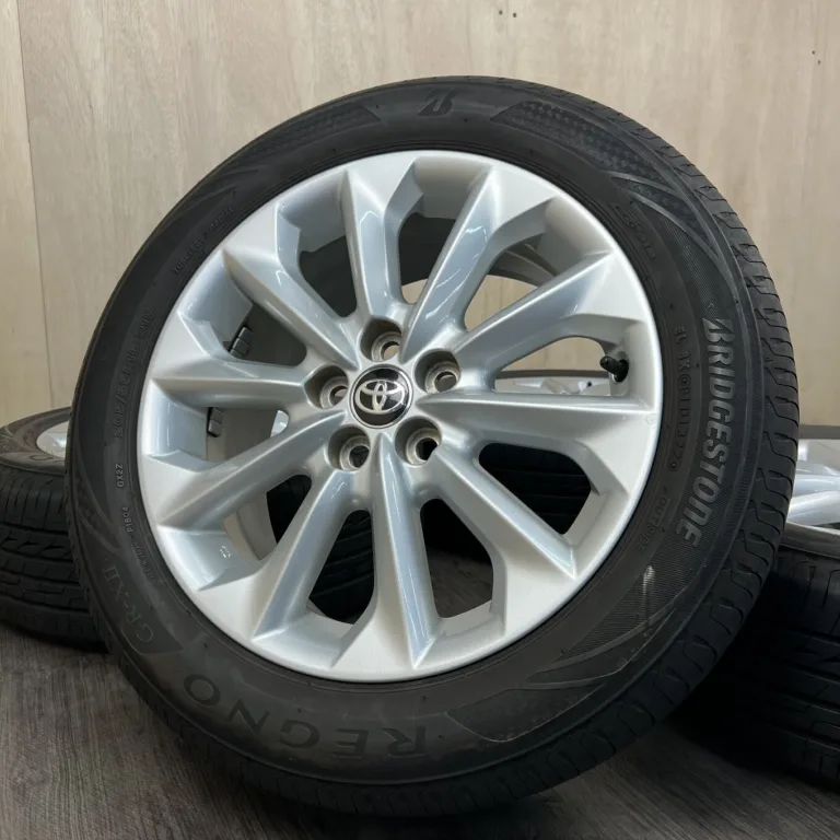 BRIDGESTONE REGNO GR-XII TOYOTA COROLLA TOURING Комплект шин и дисков 205/55 R16 артикул 0317AS000926