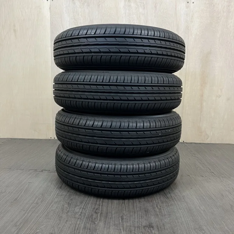 YOKOHAMA BLUEARTH ES32 Шина 145/80 R12 артикул 0282AT010926