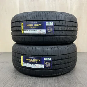 新品 DUNLOP VEURO VE304 サマータイヤ 235/45R18 #0333AT000926の実物写真（1枚目）