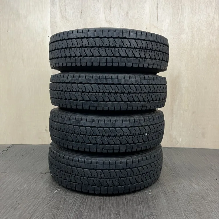 BRIDGESTONE BLIZZAK VL10 Шина 195/80 R15 артикул 0271AT0926