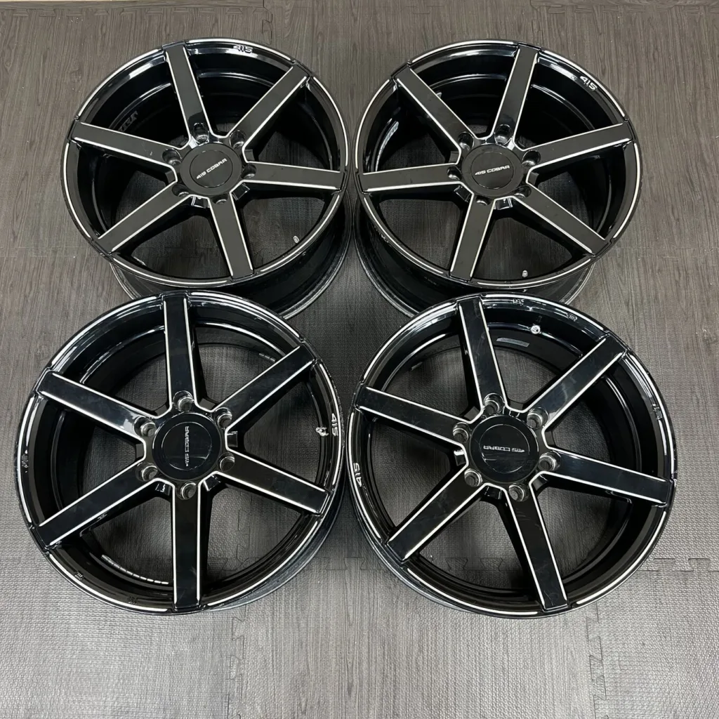 中古 AIR COBRA 415 ホイール 18×8.0J PCD 6x139.7 ET38 #0054AD040926の実物写真（1枚目）