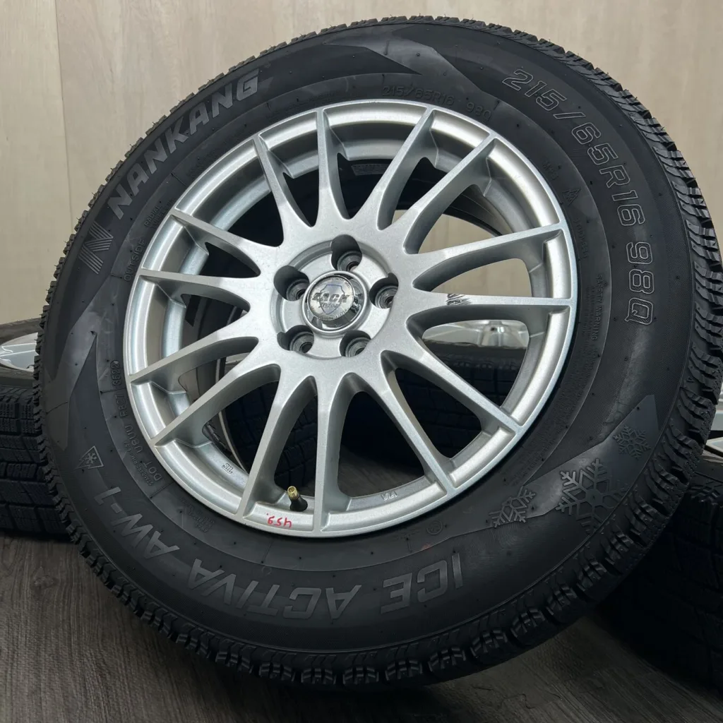NANKANG ICE ACTIVA AW-1 ZACK JP-104 Tyre and wheel set 215/65 R16 Item number 459S40925