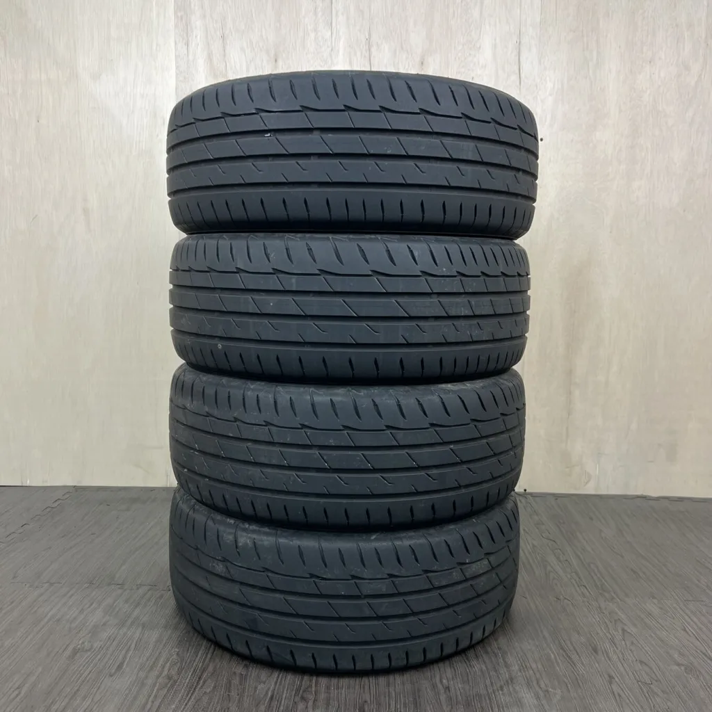 BRIDGESTONE POTENZA RE004 Tyre 205/50 R17 Item number 588T010925